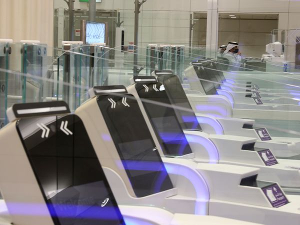 At Dubai Airport, Travelers' Eyes Become Their Passports