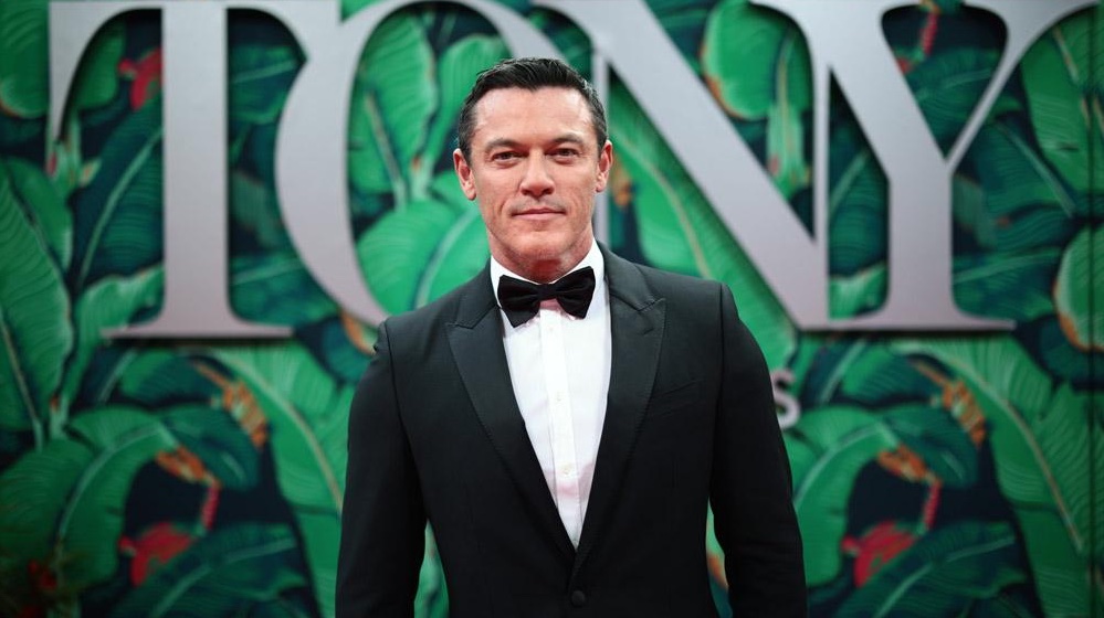 Luke Evans' Painful Coming Out Journey Revealed in Upcoming Memoir