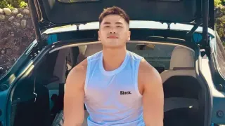 Nic Su is Tanned, Toned, and Totally in Love